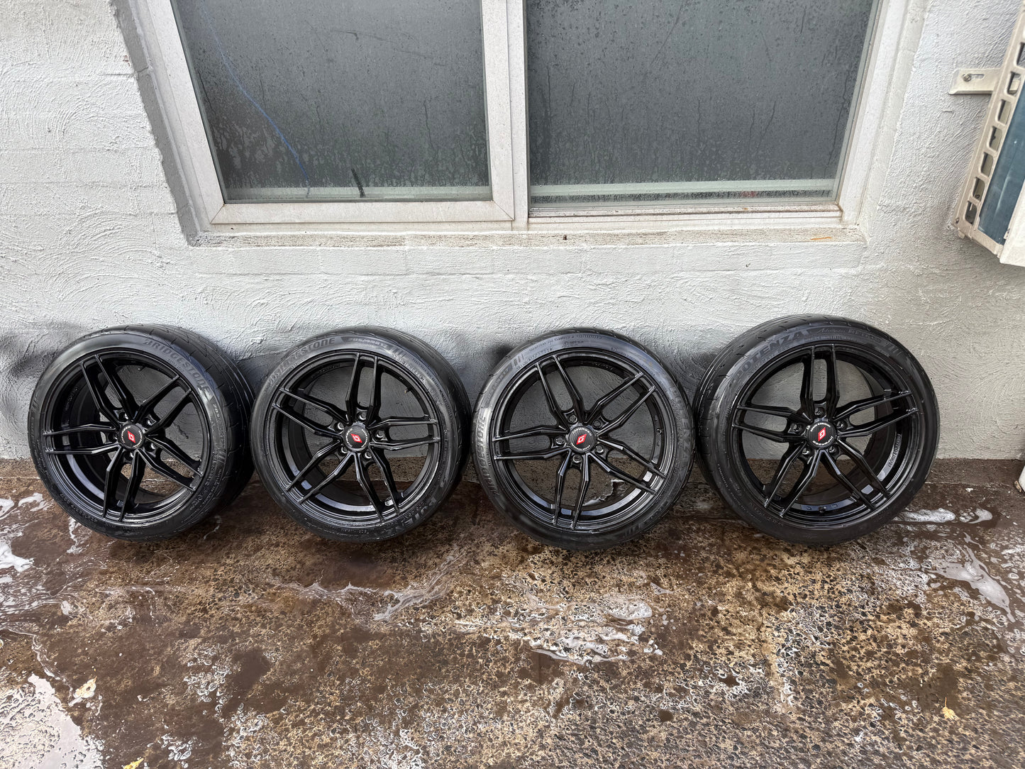 Inforged Black 17” Alloy Wheels with Tyres