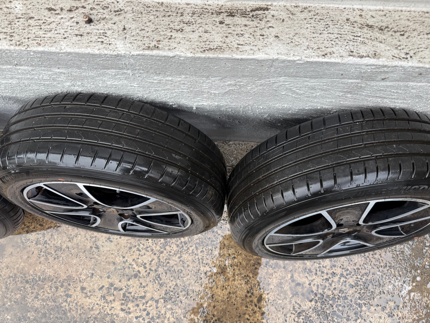 Renault Clio 4 Stud 16” Alloy Wheels with Like New Tyres