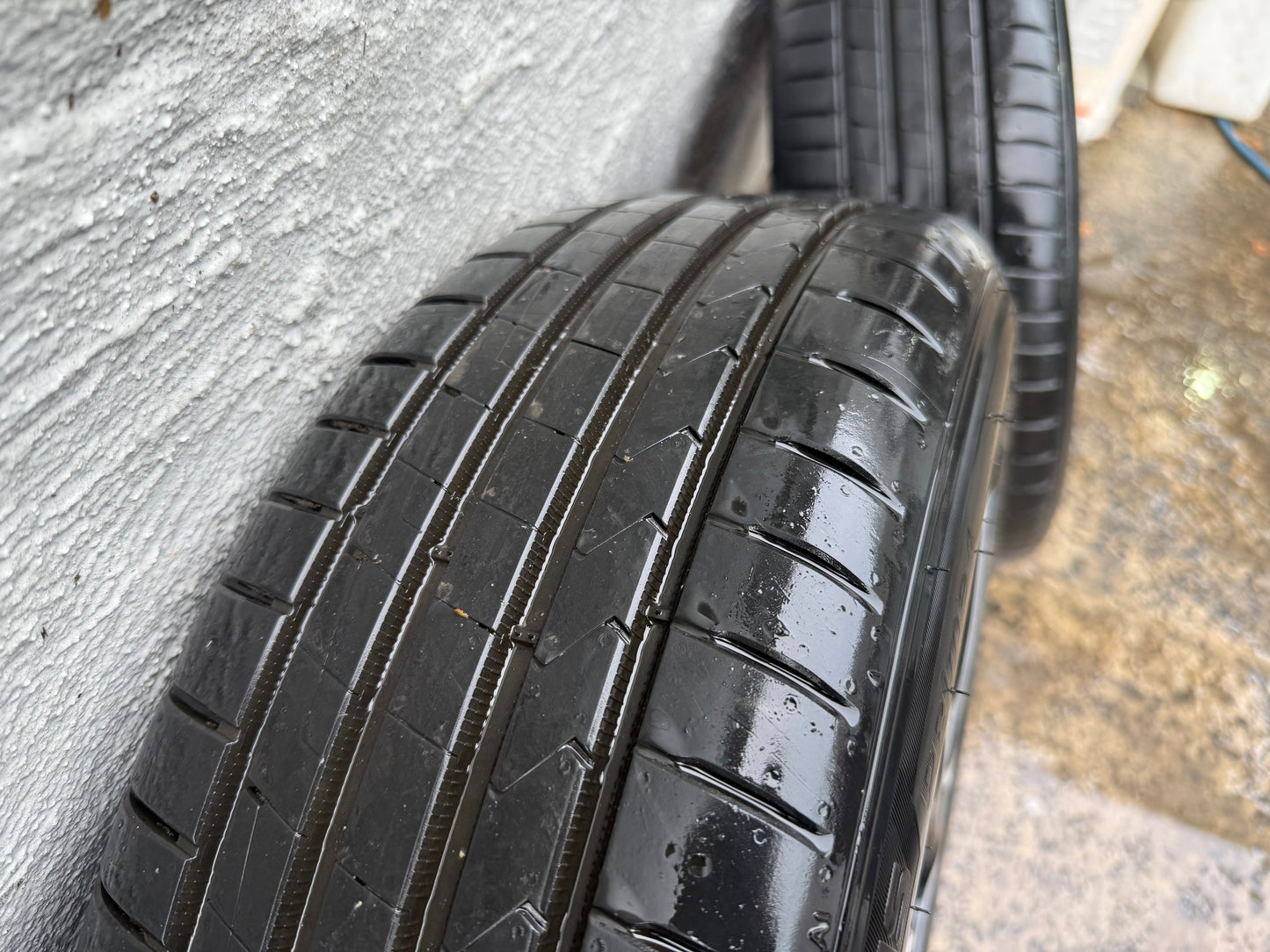 Renault Clio 4 Stud 16” Alloy Wheels with Like New Tyres