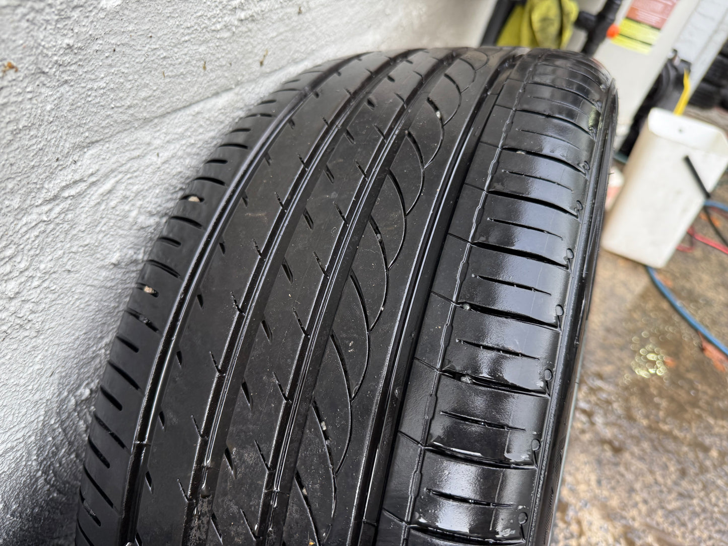 Mercedes ML350 W251 21” Alloy Wheels with Very Good Tyres