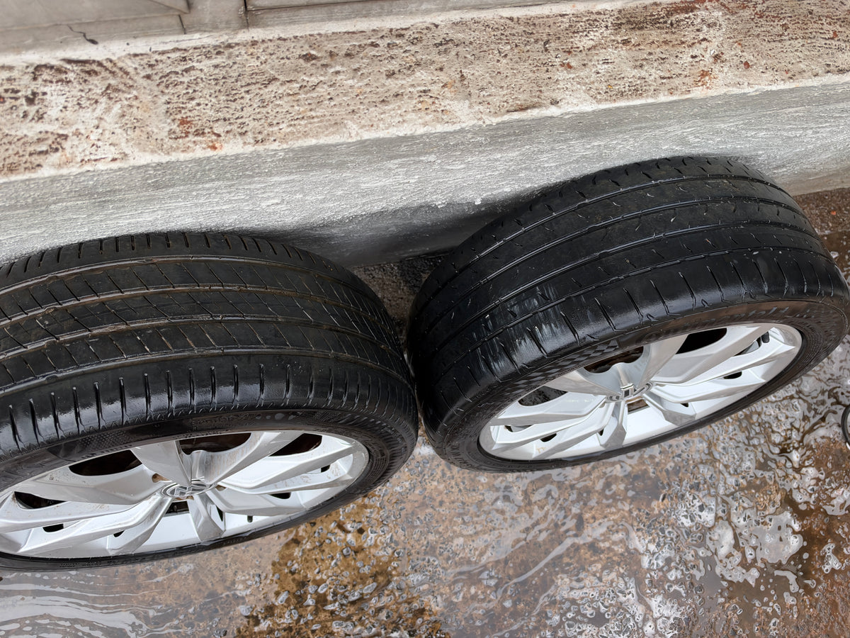 Volkswagen Golf/Caddy 17” Alloy Wheels with Good Tyres