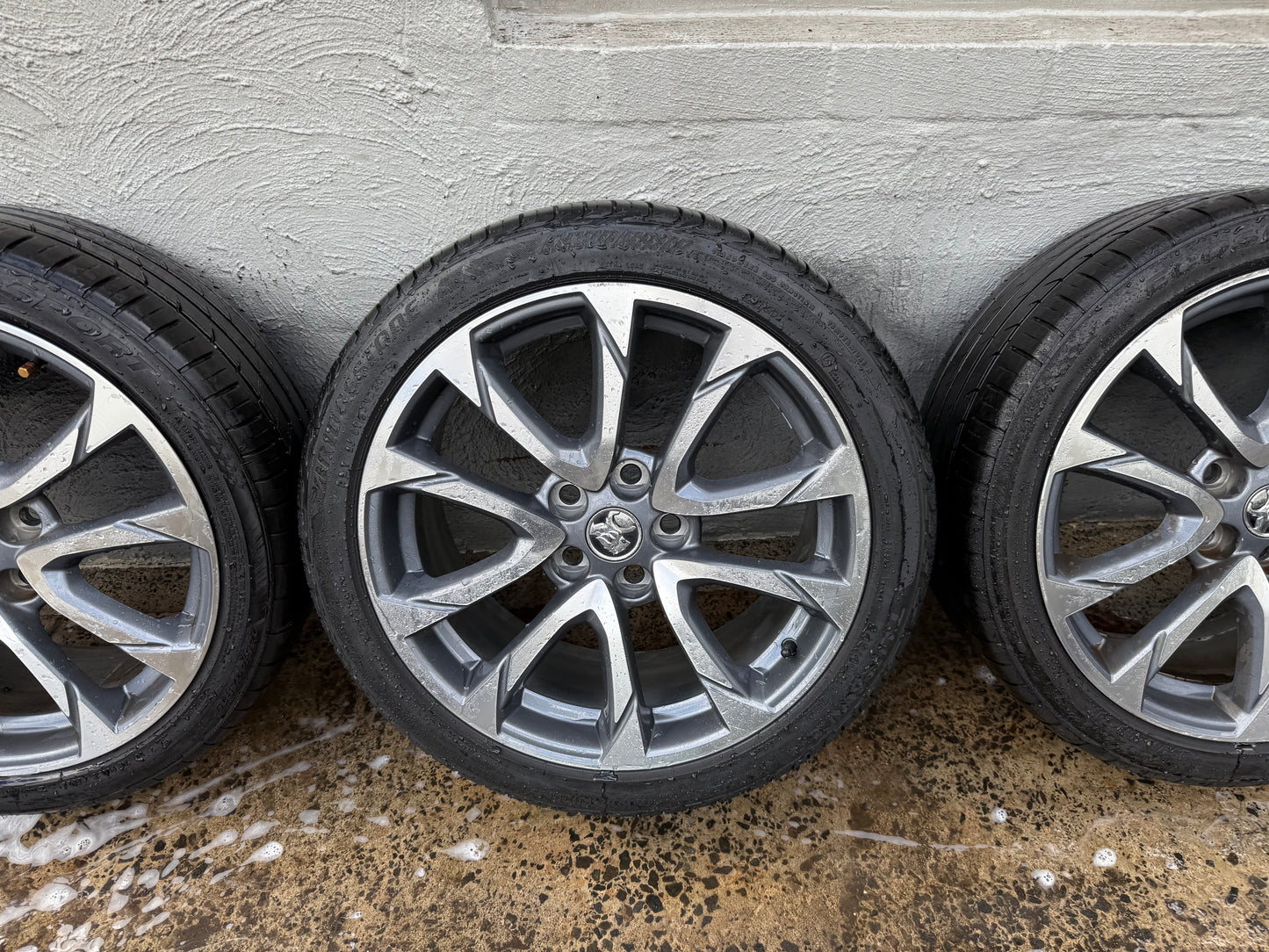 Holden Commodore SS 19” Alloy Wheels with Good Tyres