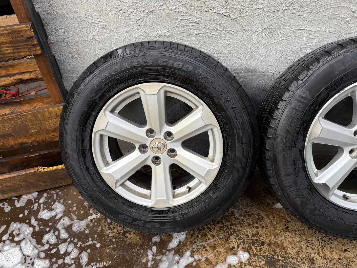 Toyota Kluger 17” Alloy Wheels with Very Good Tyres