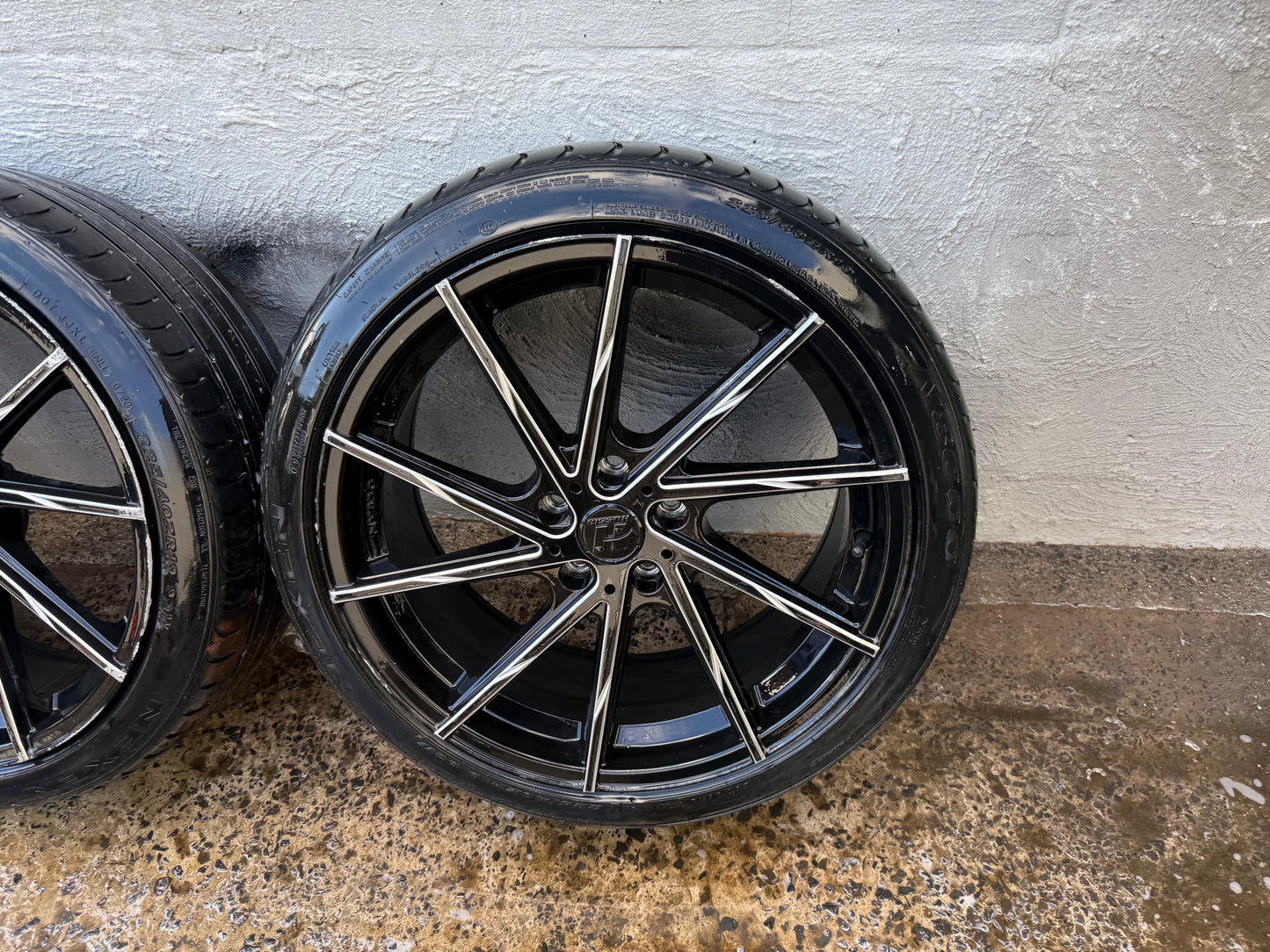 Hussla 19” Alloy Wheels with Good Tyres