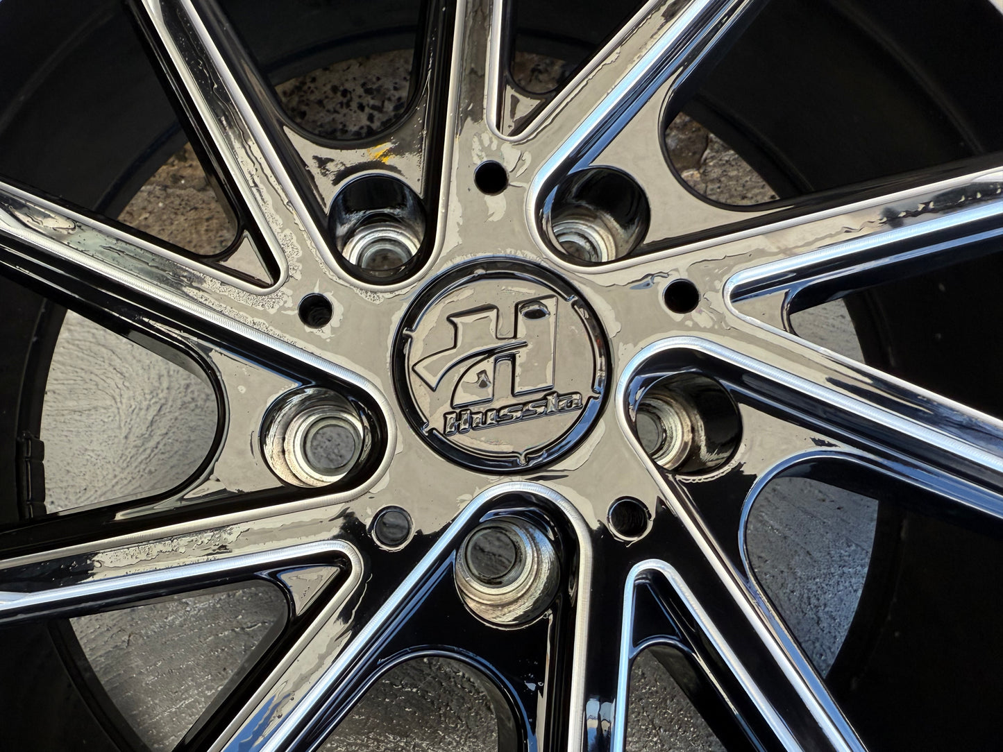 Hussla 19” Alloy Wheels with Good Tyres