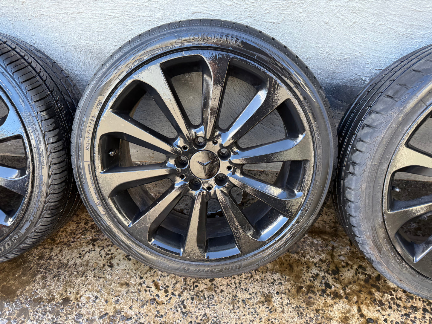 Mercedes Benz C250 Staggered 19” Alloy Wheels with Very Good Tyres