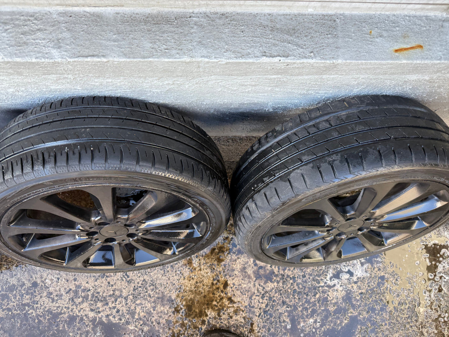 Mercedes Benz C250 Staggered 19” Alloy Wheels with Very Good Tyres