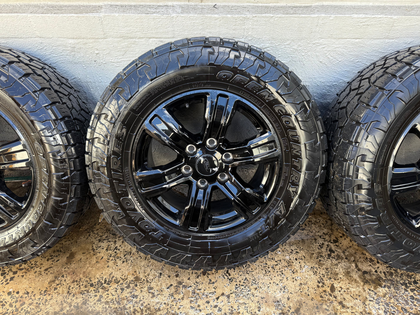 Ford Ranger Black 17” Alloy Wheels with Toyo Open Country A/T Tyres