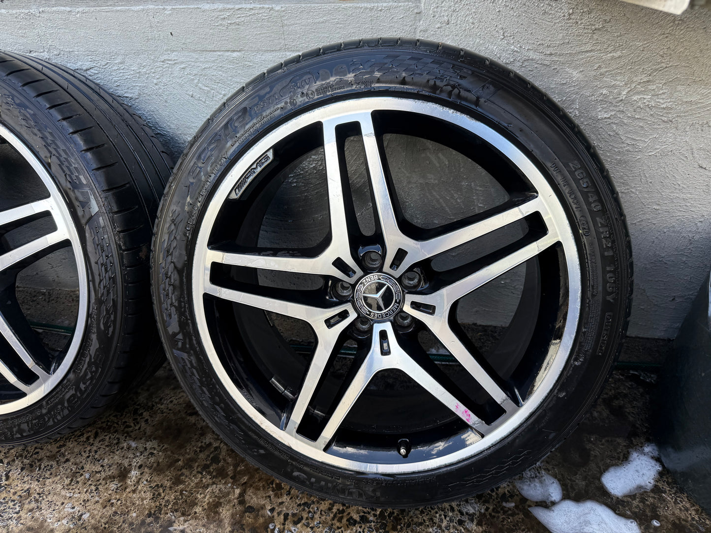 Mercedes Benz GLE 21” Alloy Wheels with Good Tyres