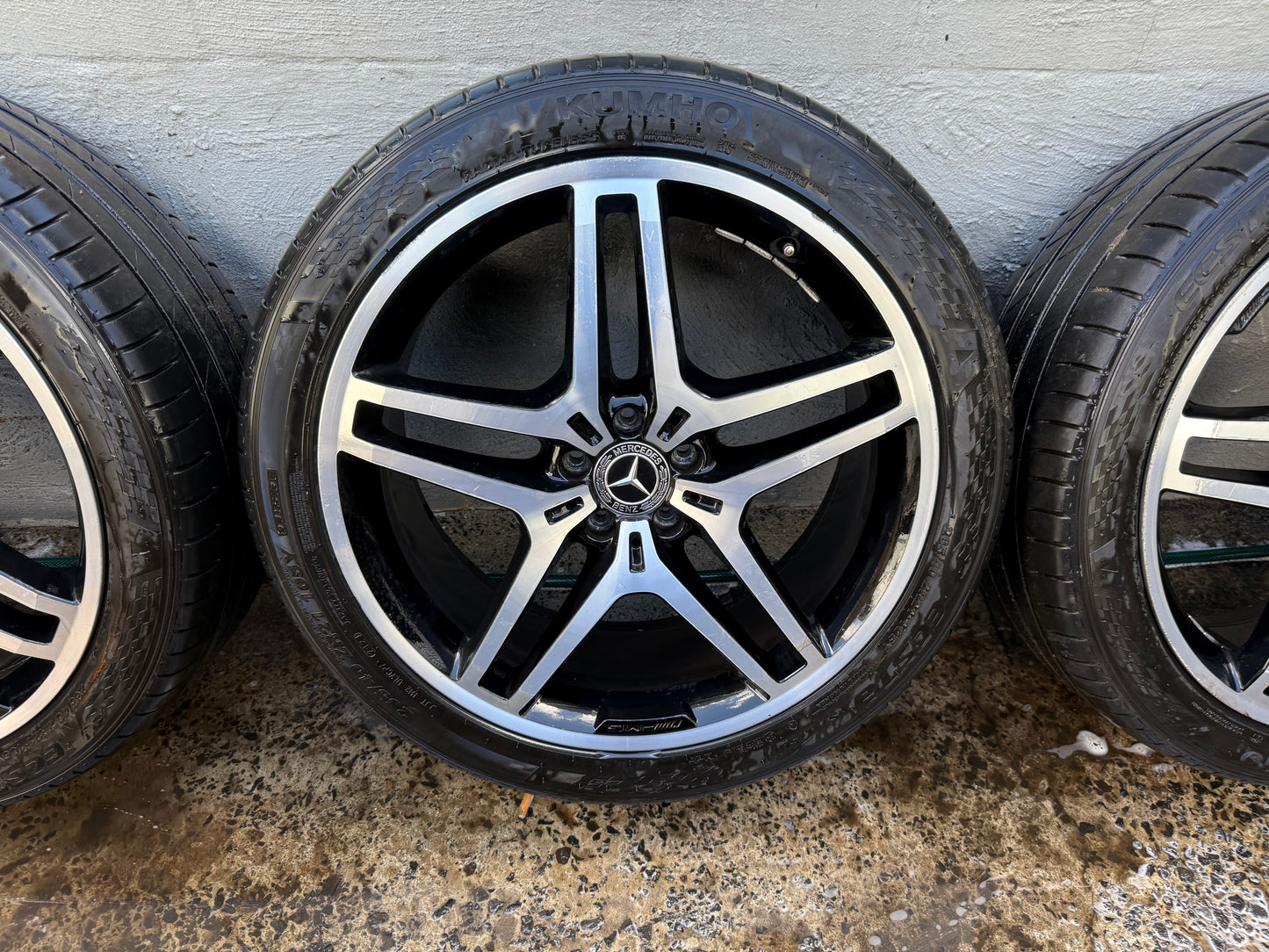 Mercedes Benz GLE 21” Alloy Wheels with Good Tyres