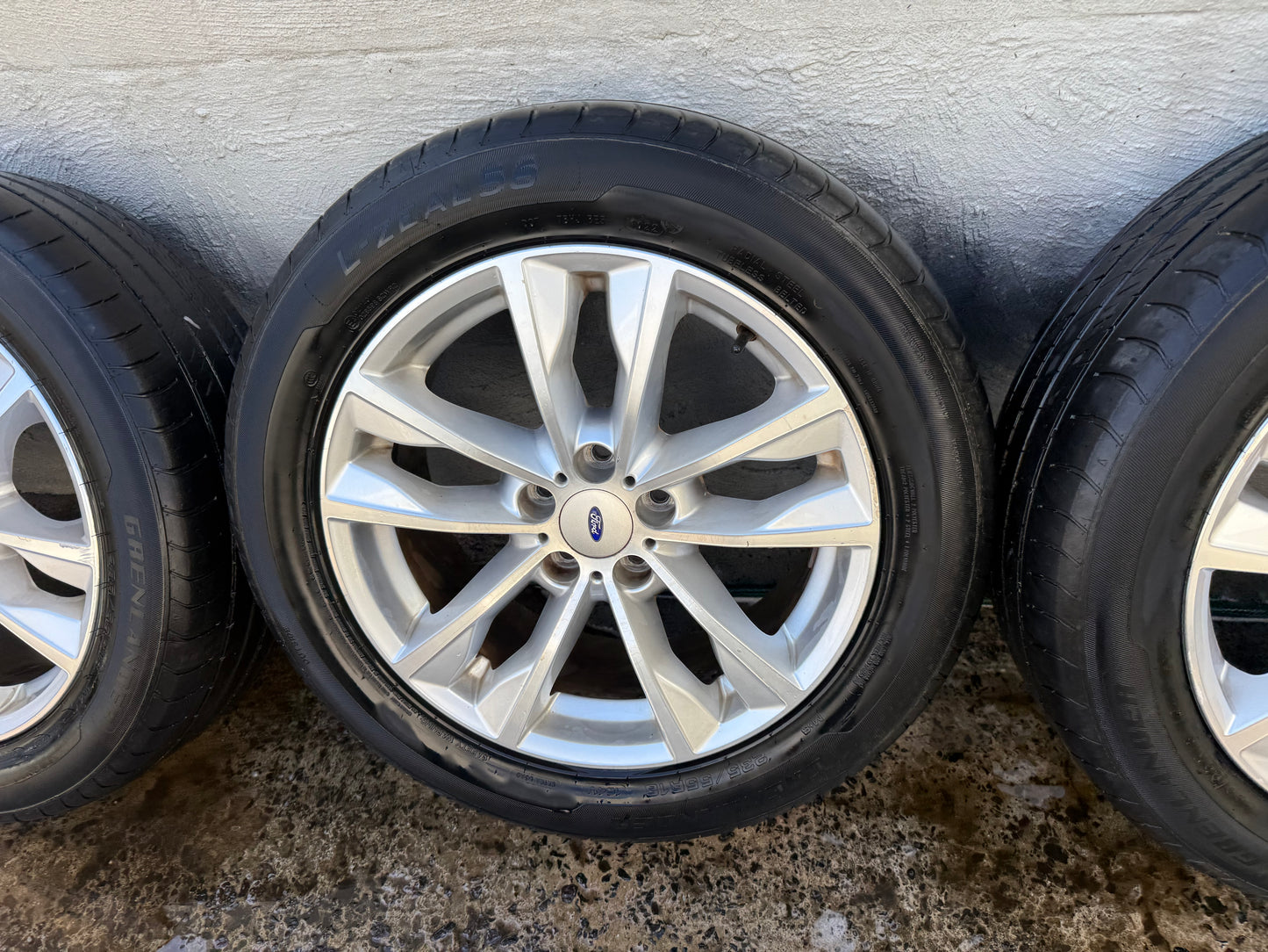 Ford Territory 18” Alloy Wheels with Tyres