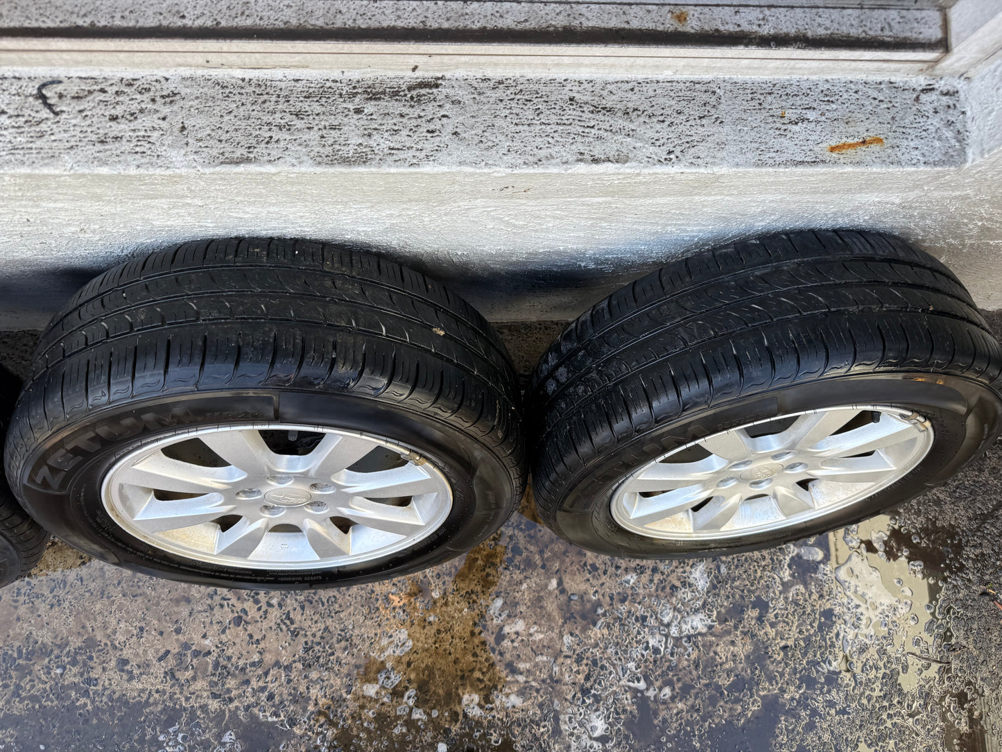 Subaru Forester 16” Alloy Wheels with Good Tyres