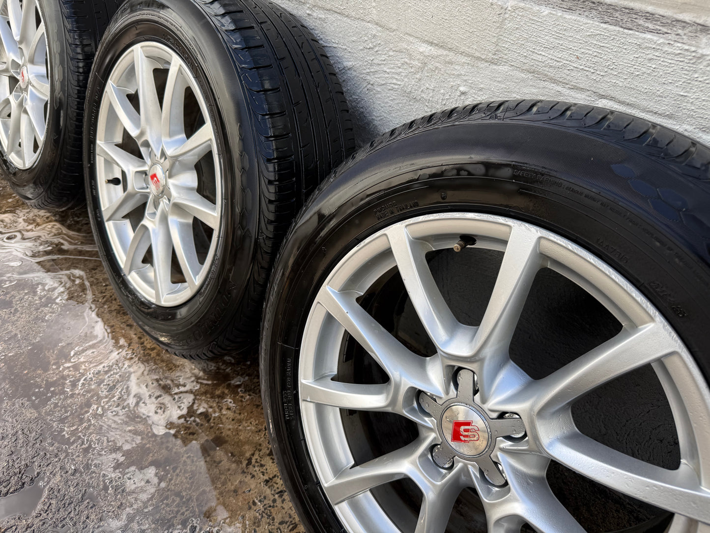 Audi Q5 18 “ Alloy Wheels with Good Tyres