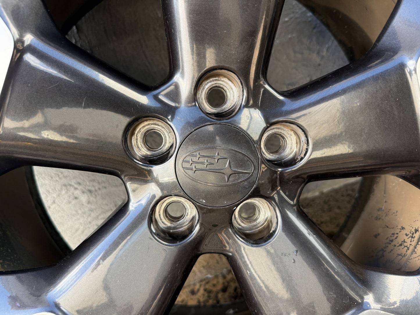 Subaru XV 17” Alloy Wheels with Excellent Tyres