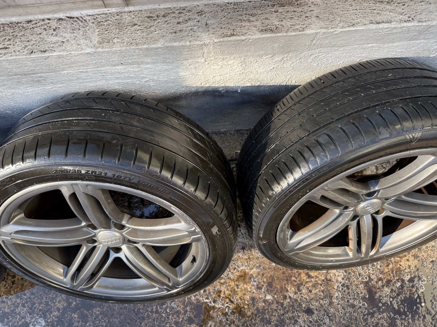 Audi Q7 21” Alloy Wheels with Good Tyres