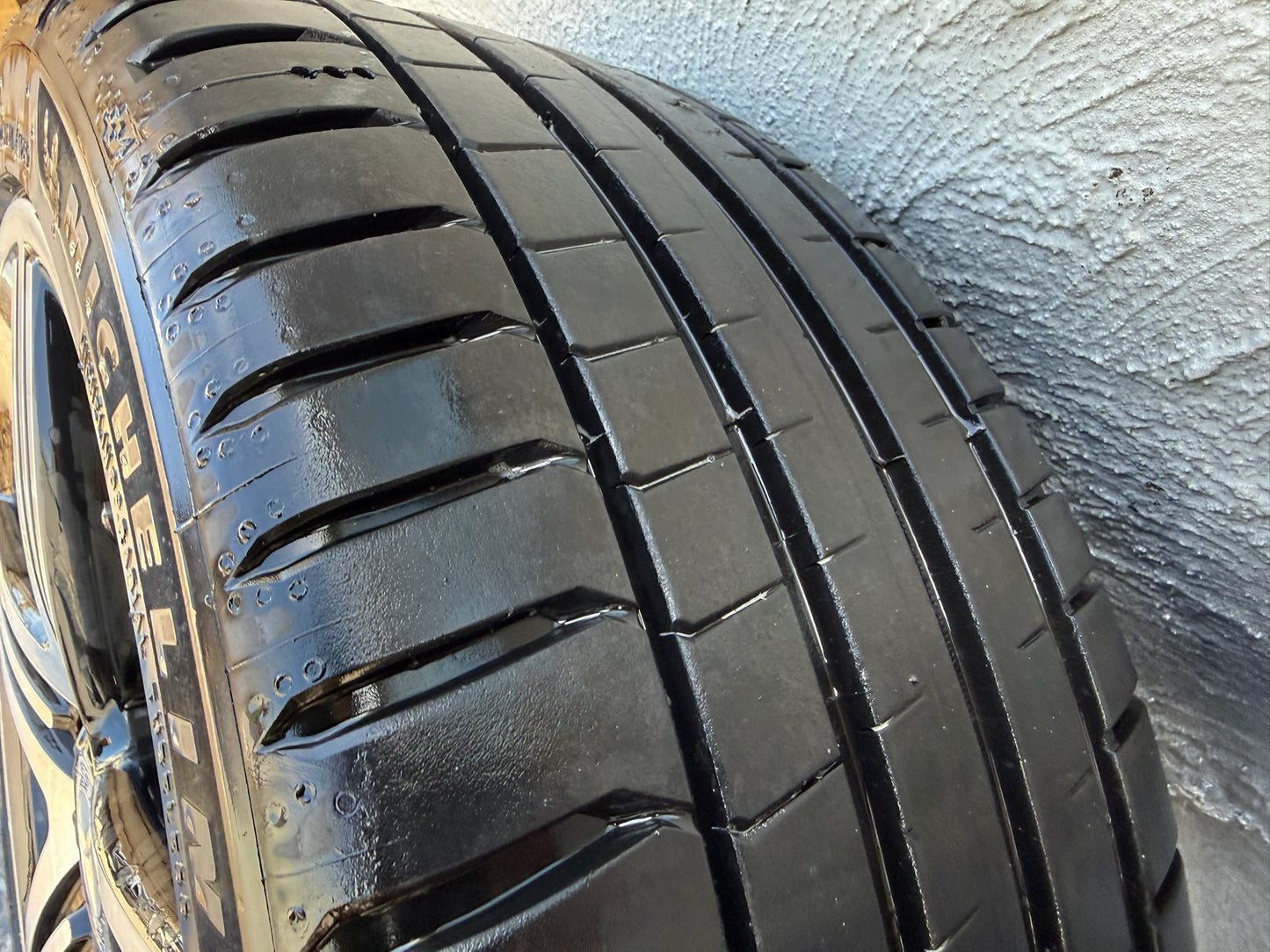 Mercedes Benz AMG A-Class 18” Alloy Wheels with Good Tyres