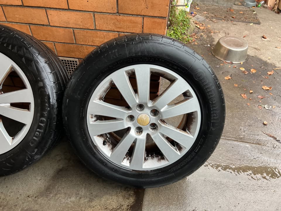Subaru Tribeca 18" Alloy Wheels with Good Tyres