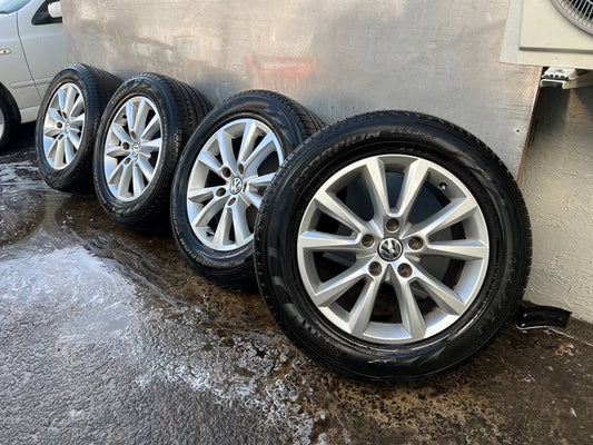 Volkswagen Amarok 18" Alloy Wheels with Pirelli Tyres