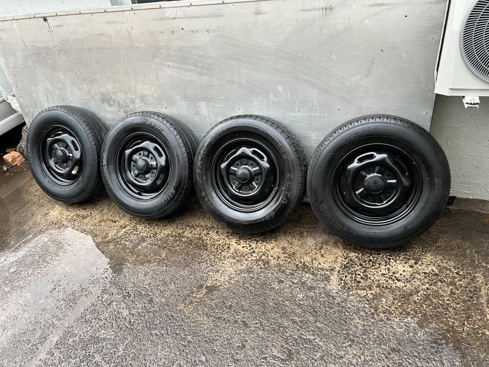 Ford Transit 16" Steel Rims with Commercial Tyres