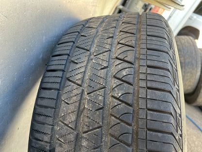 22” Black Alloy Wheels with Excellent Tyres
