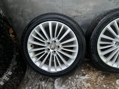 Holden Astra 17” Alloy Wheels with Good Tyres