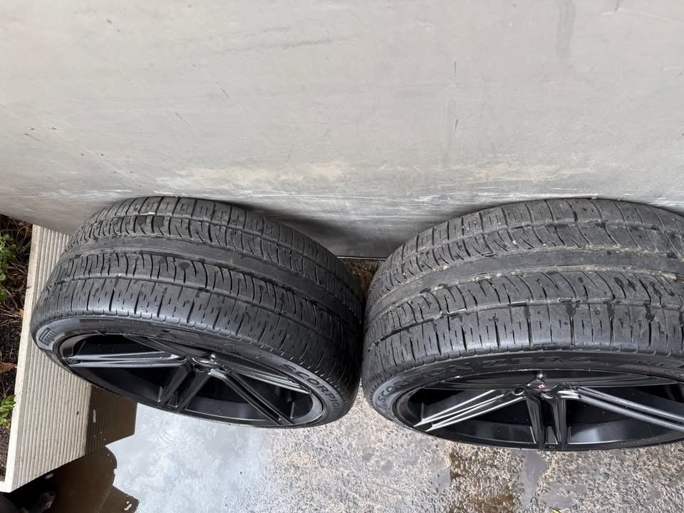 Inforged 22” Alloy Wheels with Good Tyres