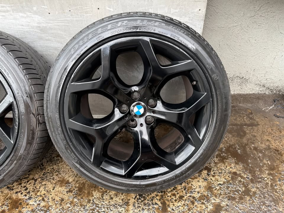 BMW X5 20” Staggered Alloy Wheels with Good Tyres