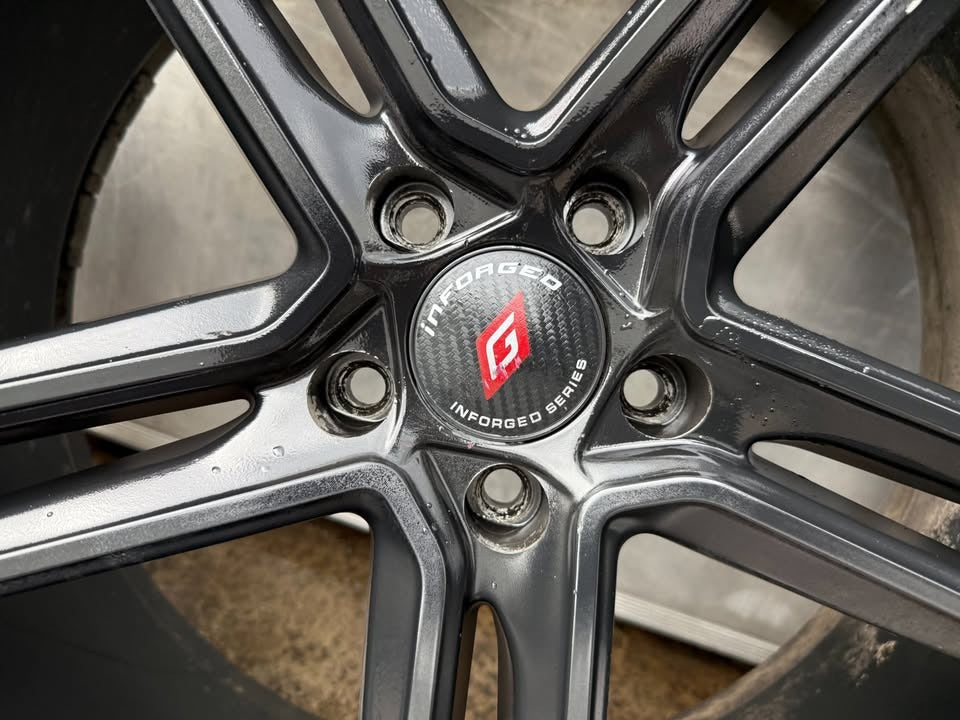 Inforged 22” Alloy Wheels with Good Tyres