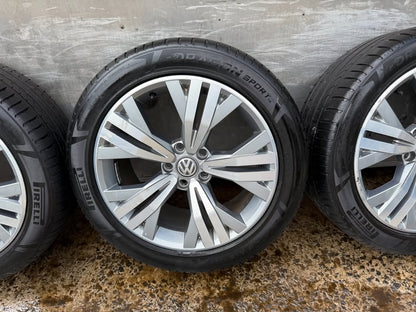 Volkswagen Passat 18” Alloy Wheels with Excellent Tyres