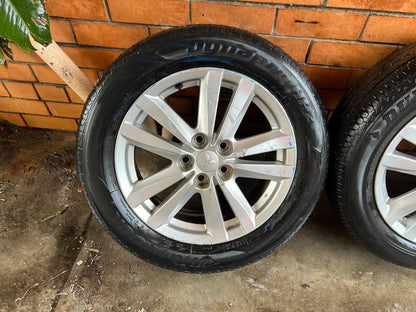 Mitsubishi ASX 17" Alloy Wheels with Excellent Tyres