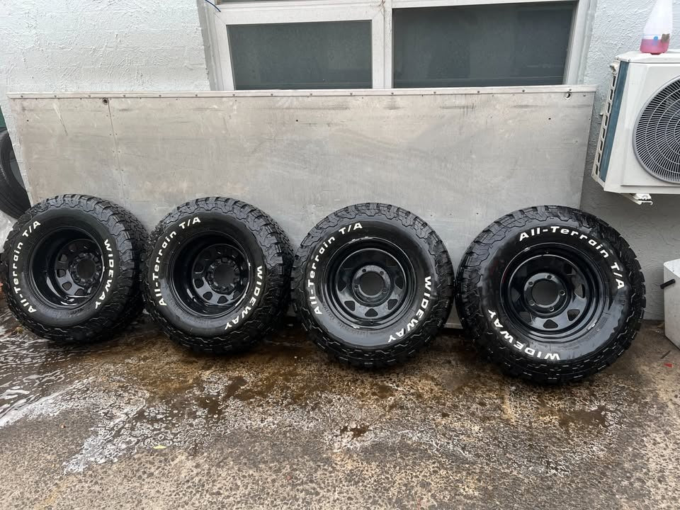 BF Goodrich A/T Tyres with 5 Stud Rims