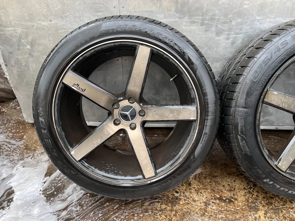 Niche 20” Alloy Wheels with Good Tyres