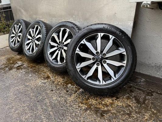 Kia Sportage 18” Alloy Wheels with Like New Kumho Tyres