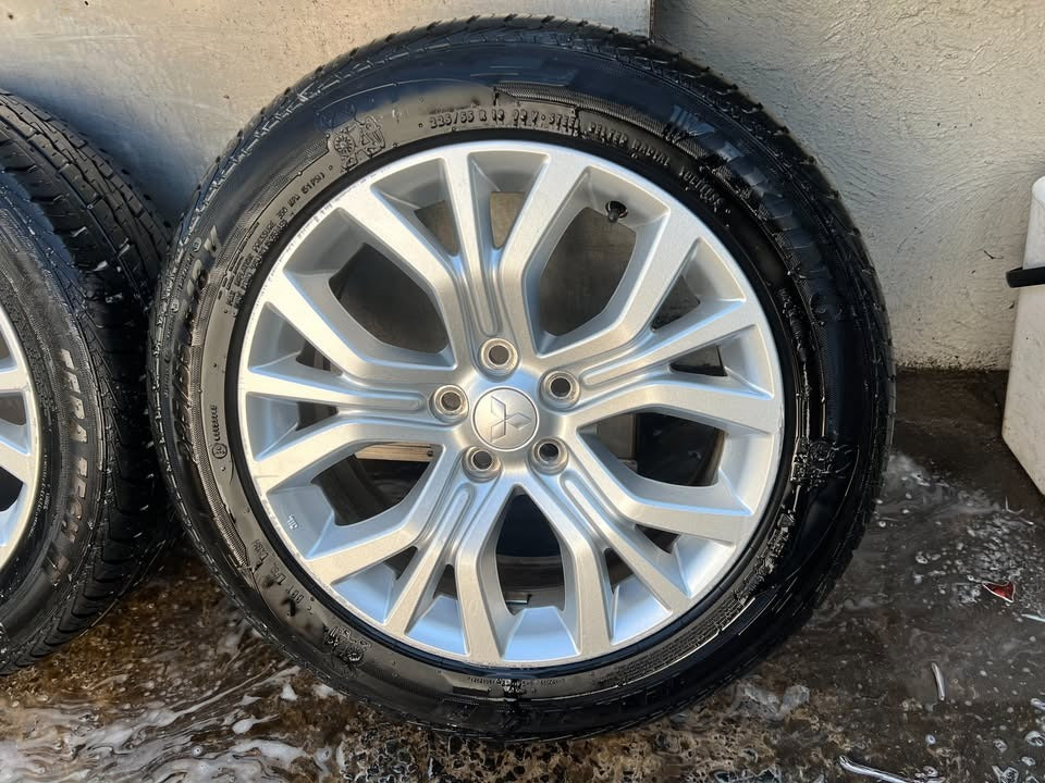Mitsubishi ASX/Outlander 18” Alloy Wheels with Excellent Tyres