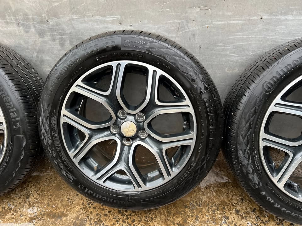 Mitsubishi Outlander/ASX 18” Alloy Wheels with Excellent Tyres