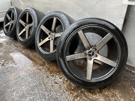 Niche 20” Alloy Wheels with Good Tyres