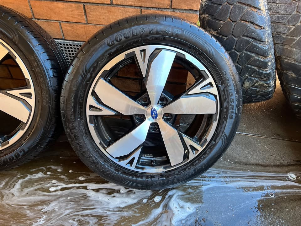 Subaru Forester/Outback 18” Alloy Wheels with Goodyear Tyres