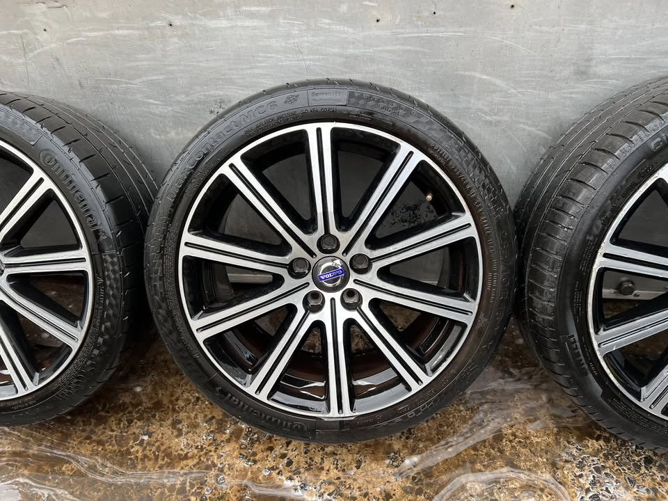 Volvo V60 S60 18" Alloy Wheels with Good Tyres