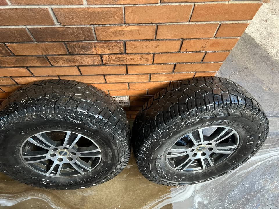 ROH Navara 16” Alloy Wheels with Yokohama Geolander A/T Tyrea