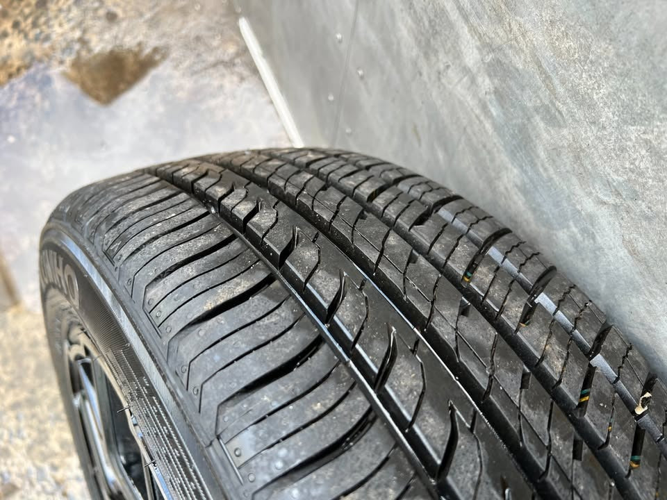 Speedy 16” Alloy Wheels with Good Tyres