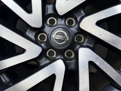 Nissan Navara NP300 18" Alloy Wheels with Tyres