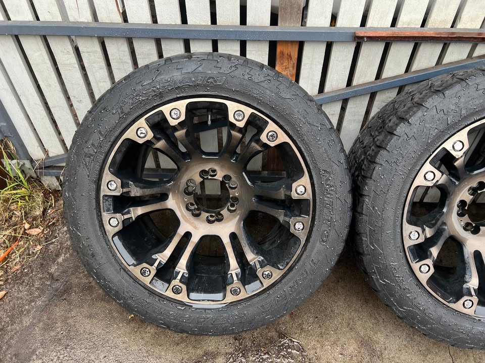 Hussla 6 Stud Bronze 20" Alloy Wheels with Nitto Tyres