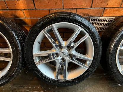 Hyundai 17" Alloy Wheels with Good Tyres