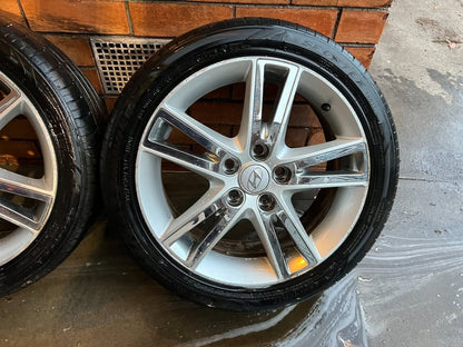 Hyundai 17" Alloy Wheels with Good Tyres