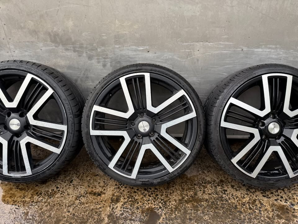 Vendetta 20" Alloy Wheels with Excellent Tyres