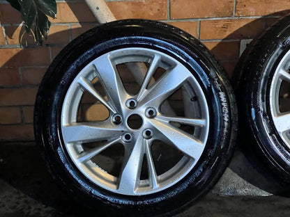 Nissan Altima 17" Alloy Wheels with Tyres Set of 5