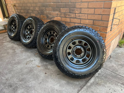 32 Inch Rugged Terrain Tyres on 6 Stud Rims New