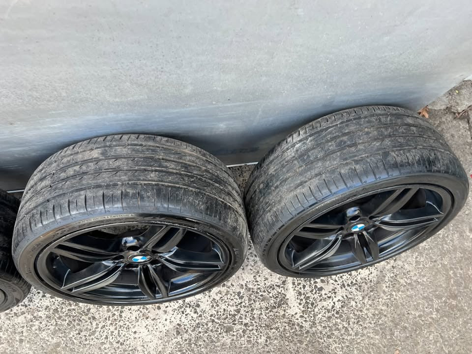 BMW M Sport 19" Staggered Alloy Wheels with Tyres