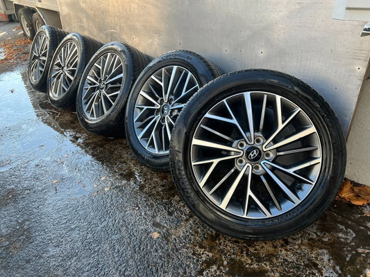 Hyundai Tucson 18" Alloy Wheels with Tyres