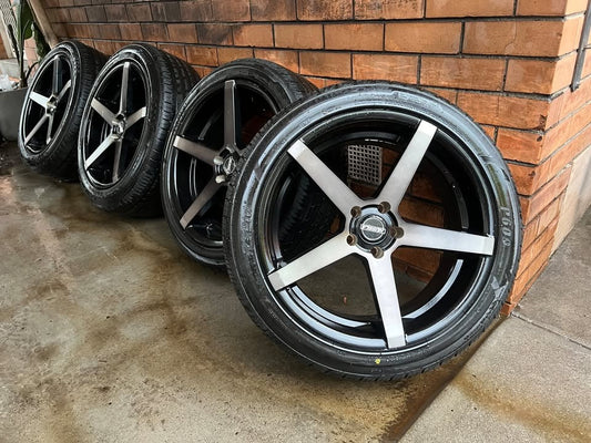 Hussla 20” 5 Spoke Alloy Wheels with Excellent Tyres